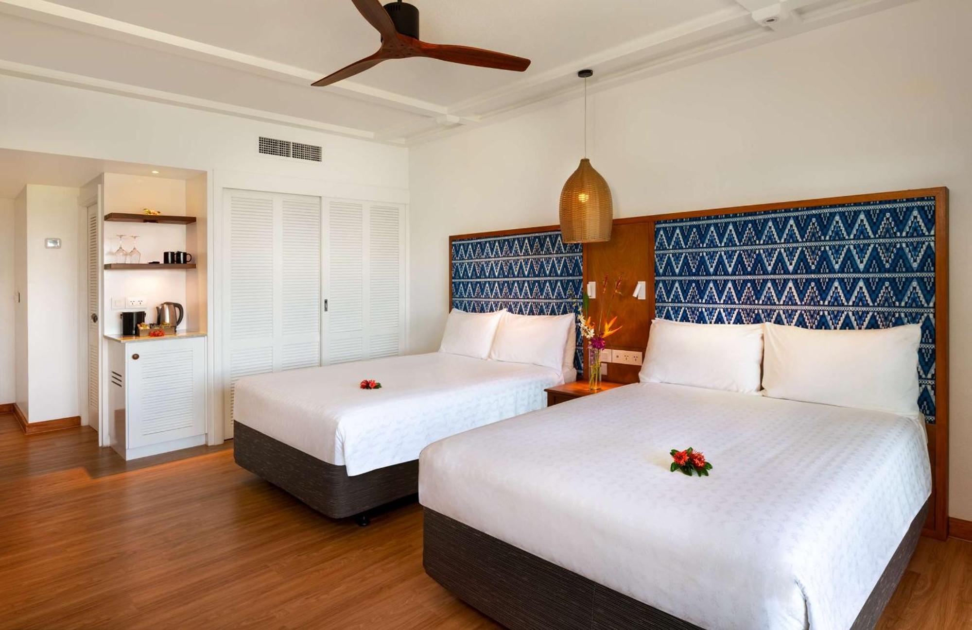 Outrigger Fiji Beach Resort Korotogo Екстер'єр фото
